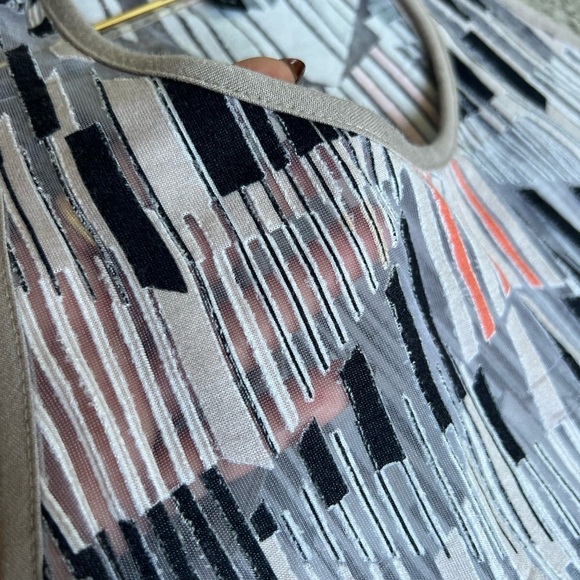 Massimo Black and Peach Geometric Tank Top - Picture 3 of 10